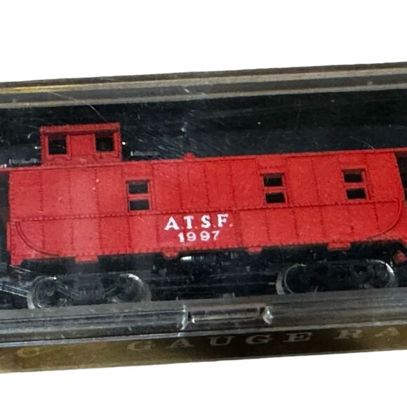MRC N Gauge Railine ATSF 1997. - Picture 2 of 7